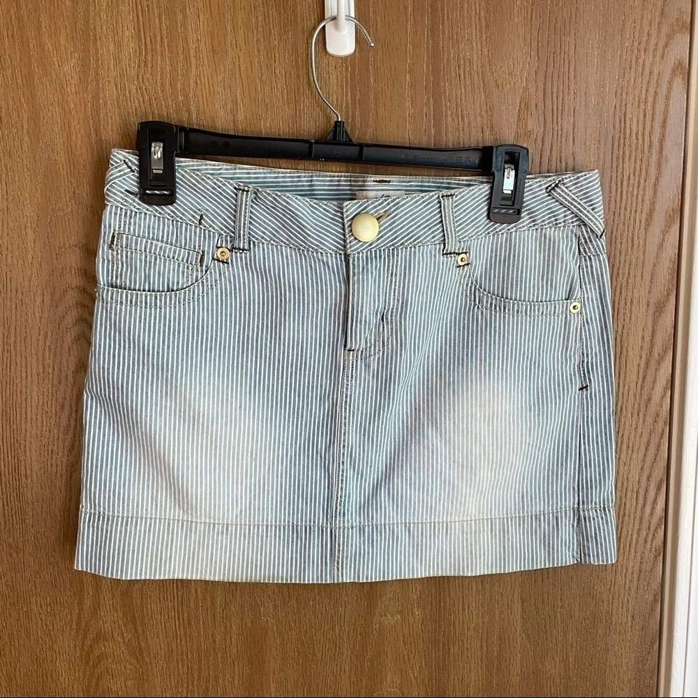 SO Mini Skirt Size 7